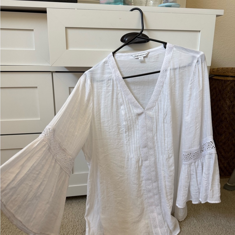 Casual Corner White V-Neck Lace-Trim Bell Sleeve Tunic